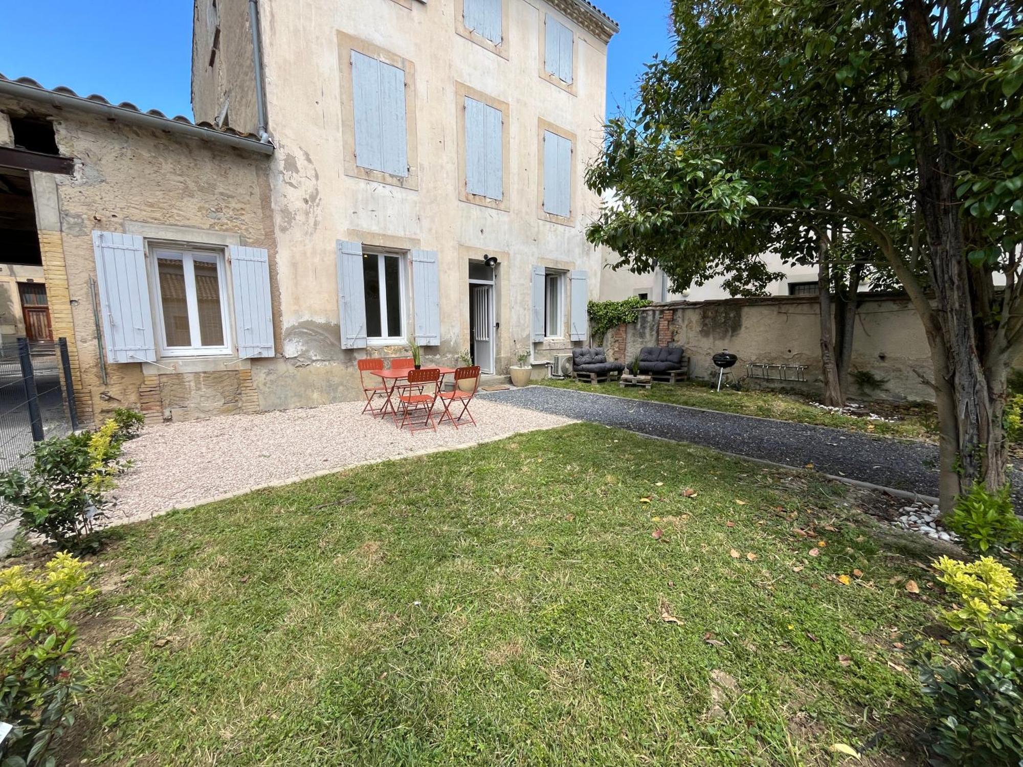 Le Riquet - Parking Et Jardin Prive, Clim, Rdc 卡斯泰尔诺达里 外观 照片